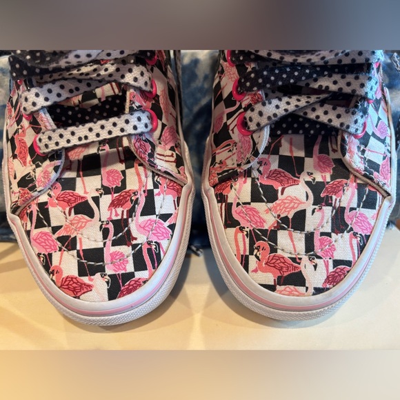 Vans skateboard shoes with checkerboard and flamingo 🦩 size men 5.5   women 7 - Picture 5 of 10
